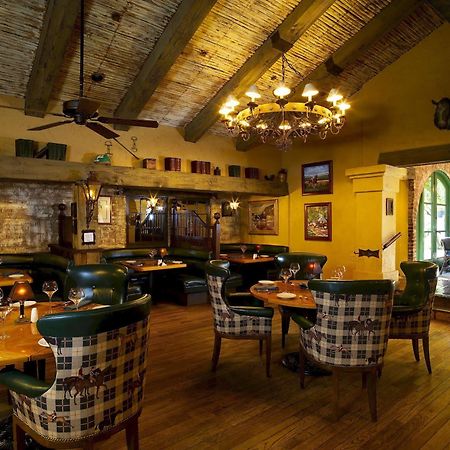 Harris Ranch Inn And Restaurant Huron Ngoại thất bức ảnh