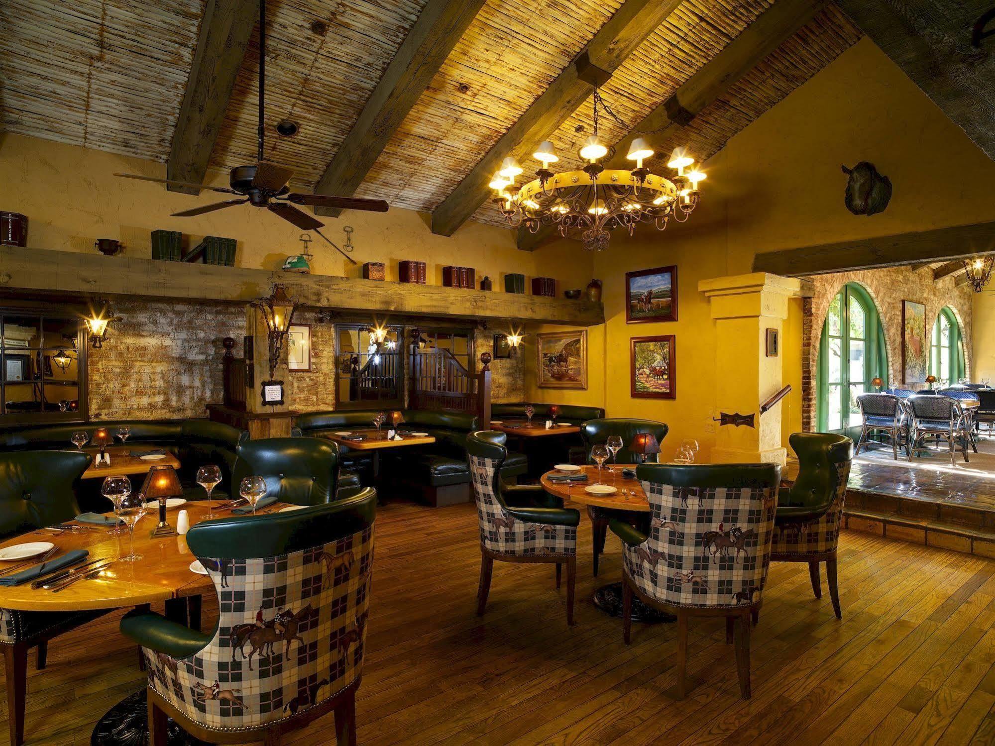 Harris Ranch Inn And Restaurant Huron Ngoại thất bức ảnh